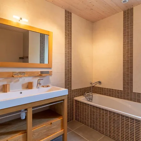 Climatisee A - 14 Pers, 100m Du Lac, Terrasse & Parking, Menage Inclus - Fr-1-319-490 Villa